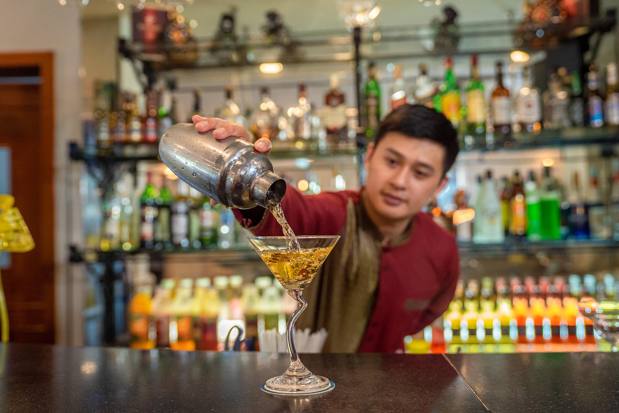 Oscar Saigon Khách sạn 4*