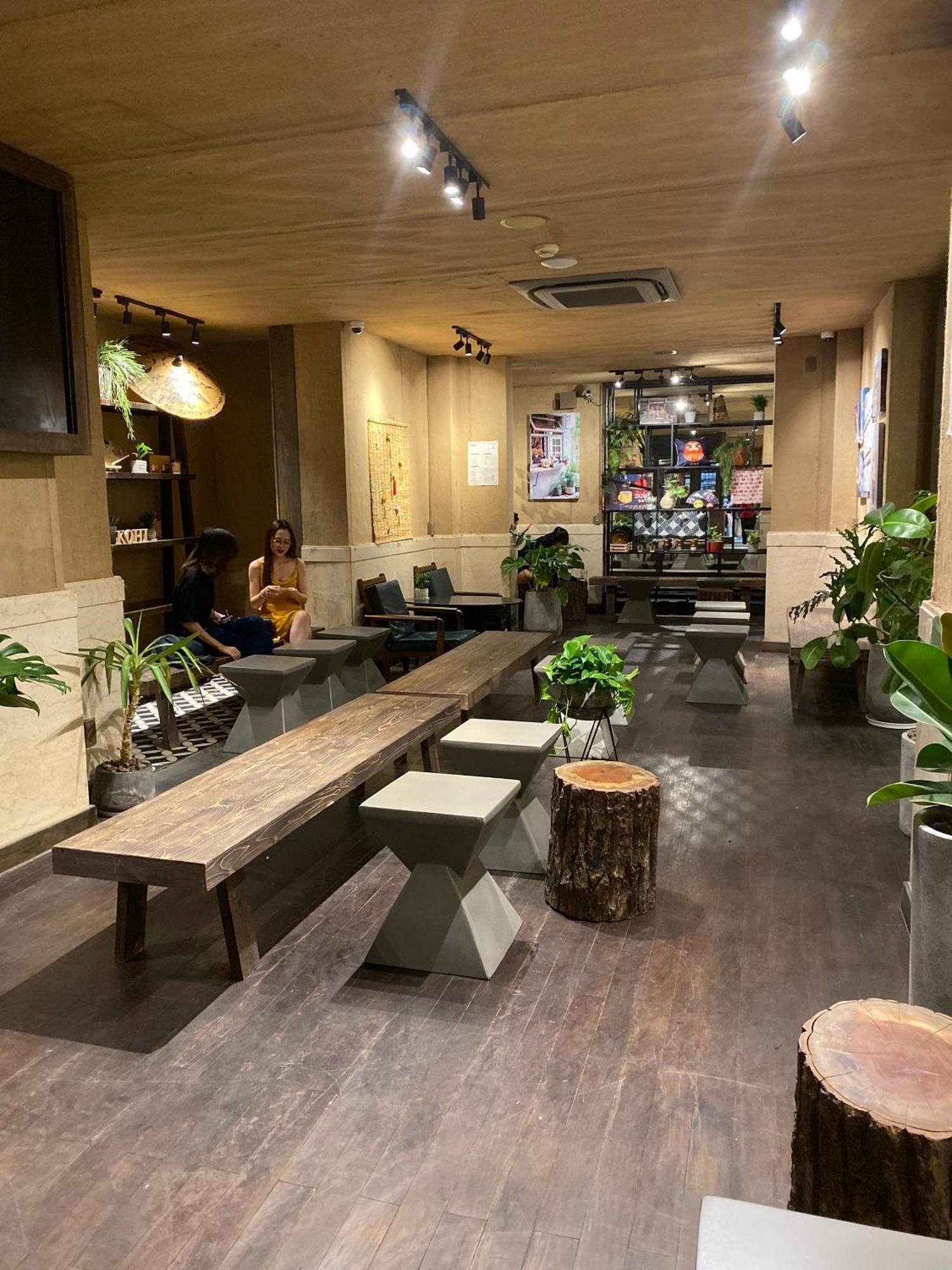 Oscar Saigon Khách sạn 4*