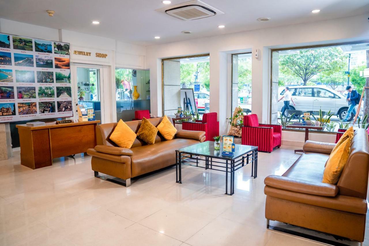 Oscar Saigon Khách sạn 4*