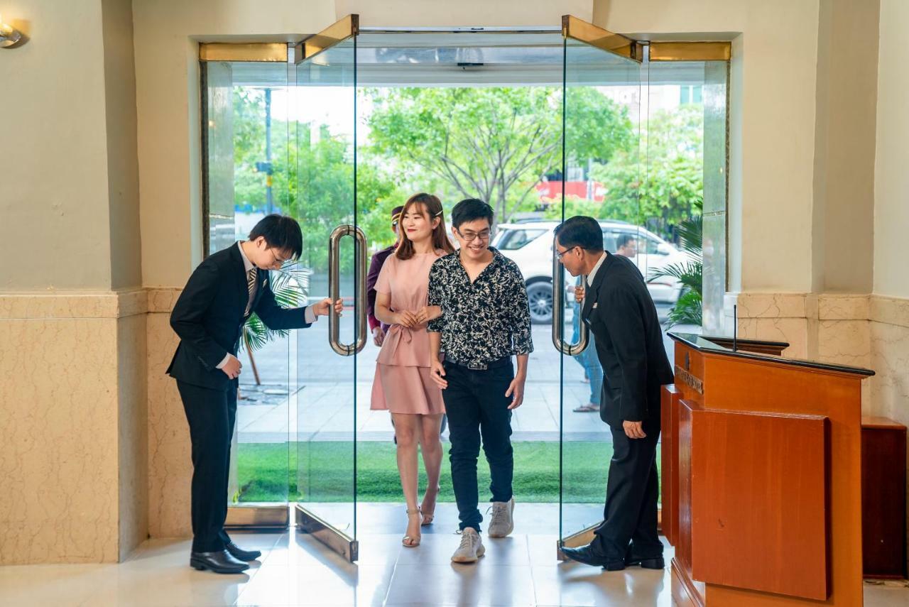 Khách sạn Oscar Saigon 4*